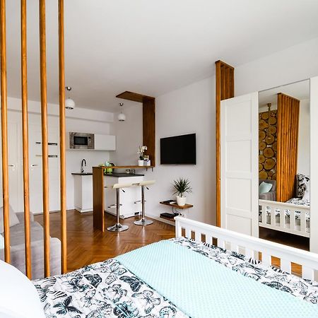 Central Station Apartment - Wilcza Varşovia Exterior foto